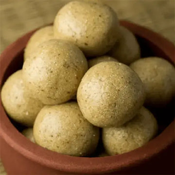Saamai Ladoo (Little Millet)